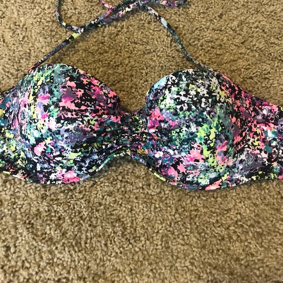 Worn Twice VS Bikini Top - Picture 2 of 4