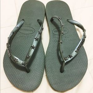 Army green studded Havaiana flip flops