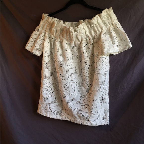 NWT H&M off the shoulder white lace blouse - Picture 7 of 8