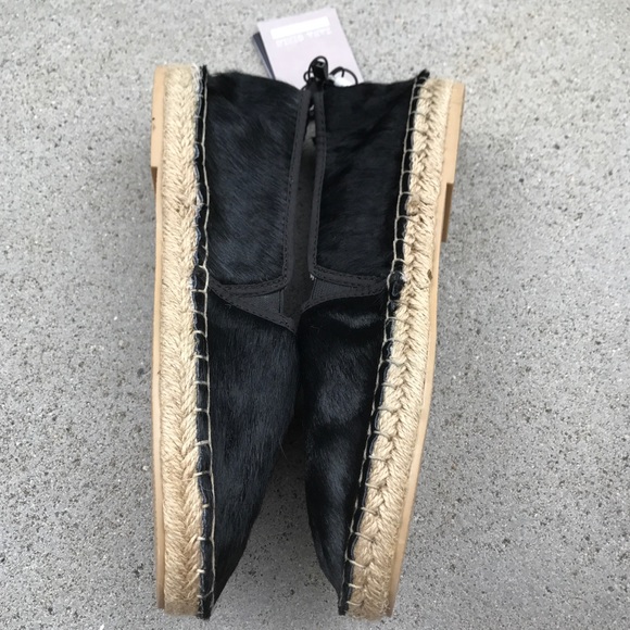 SOLD Zara Shoe Collection Pony Hair Fall Flats - Picture 4 of 8