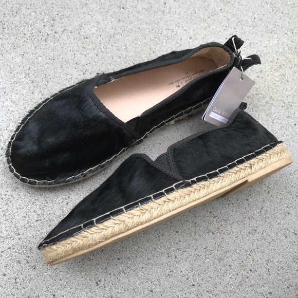 SOLD Zara Shoe Collection Pony Hair Fall Flats - Picture 6 of 8