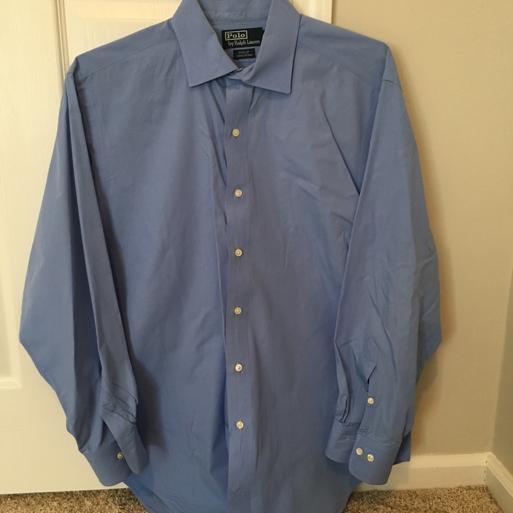 Men's blue long sleeve button down shirt