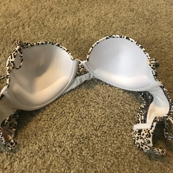 Worn once leopard print VS Bikini Top - Picture 4 of 4
