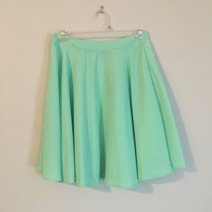 Adorable teal skirt!