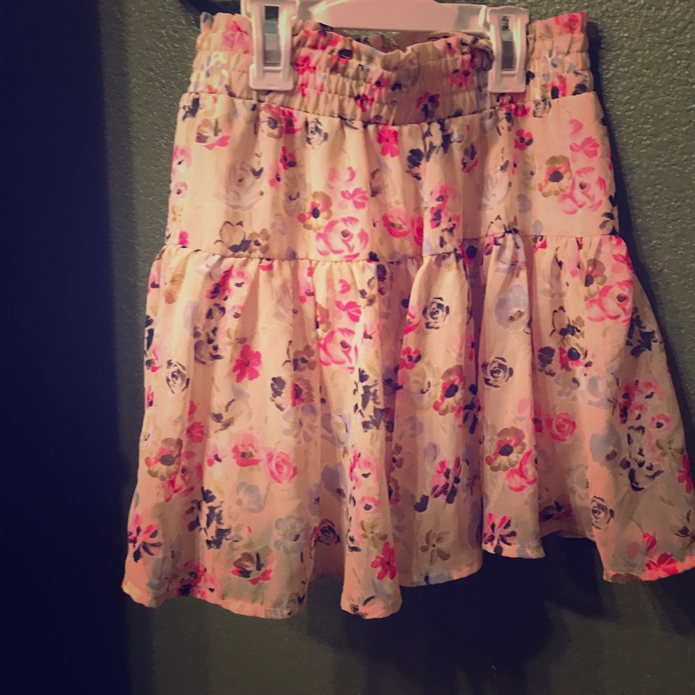 Girls skirt