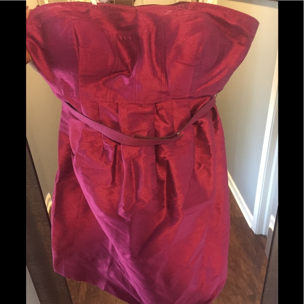 Magenta strapless maternity dress