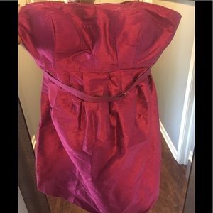 Magenta strapless maternity dress