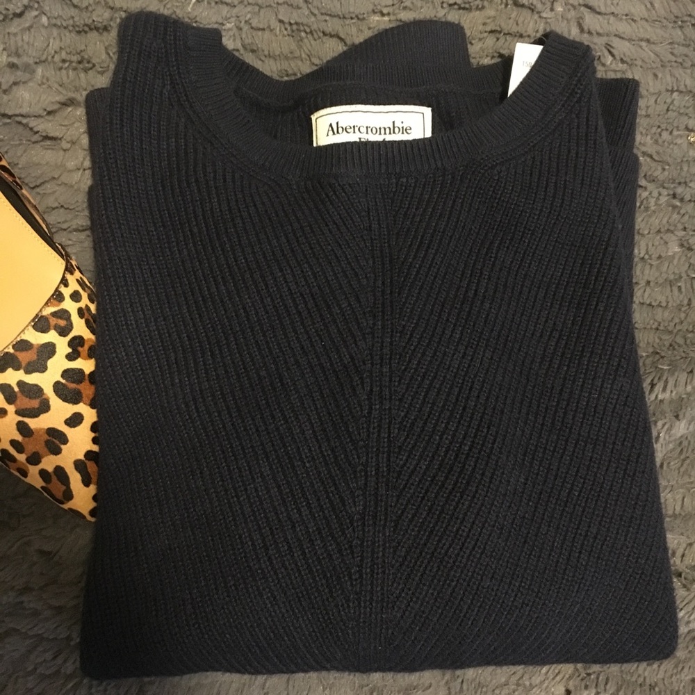 Navy Blue Crew neck sweater