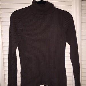 Turtleneck Sweater size large