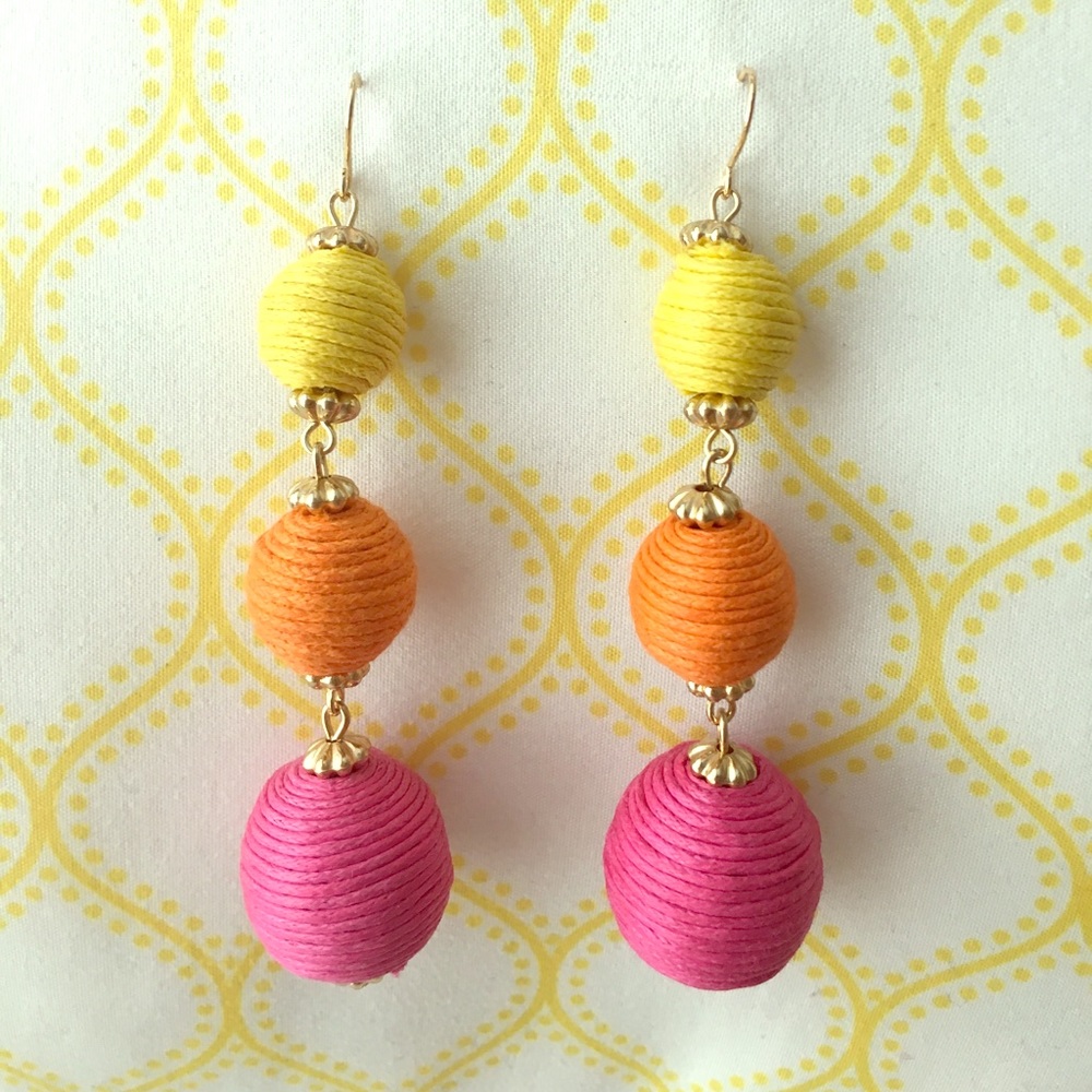 Hand made earrings/aretes hecho a mano