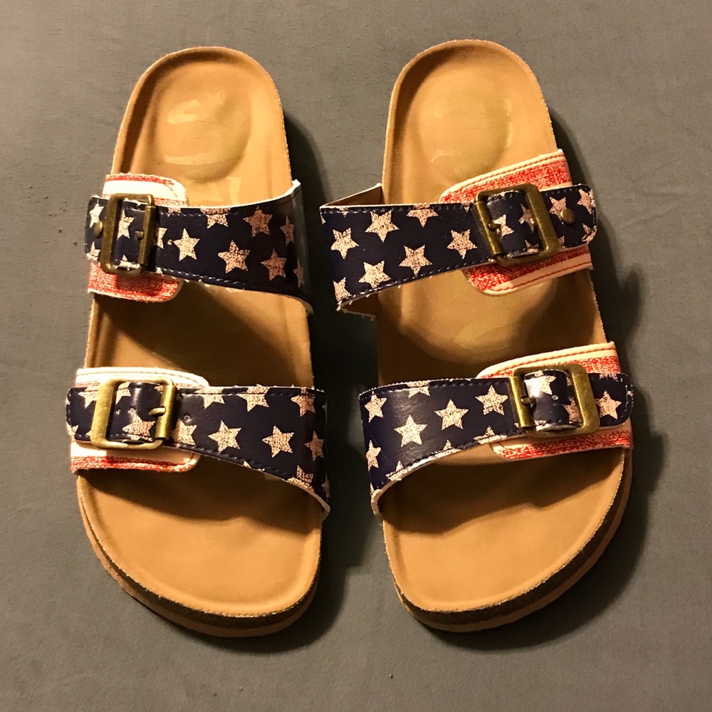 Americana Footbed Sandal