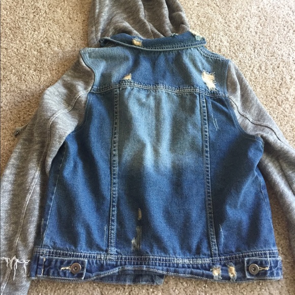 Jean jacket - Picture 3 of 3