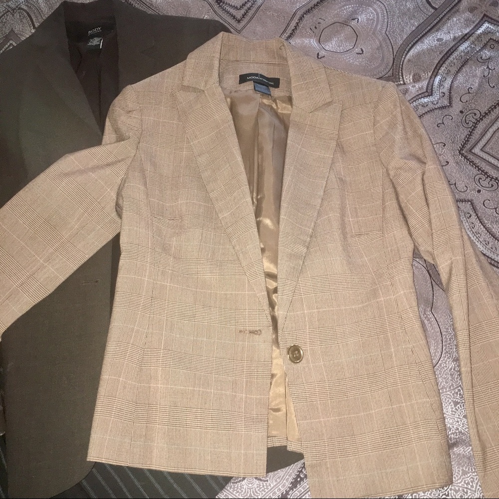 Brown plaid blazer size 2