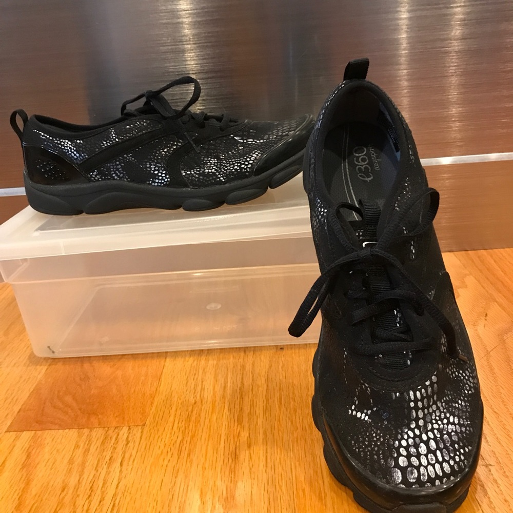 Easy Spirit e360 fashion sneaker