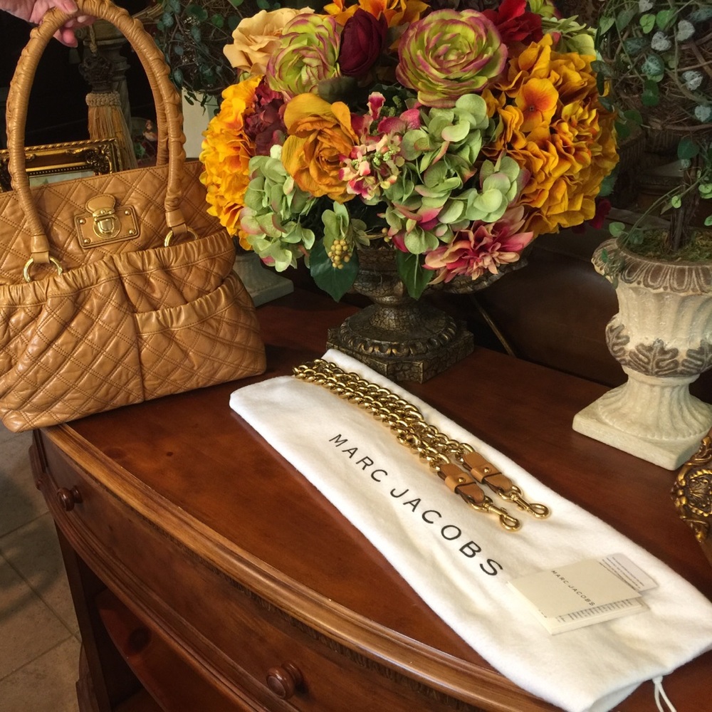 Marc Jacobs Beige Purse