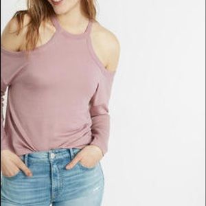 ✅PRICE DROP! NWT Express Cold Shoulder Sweater
