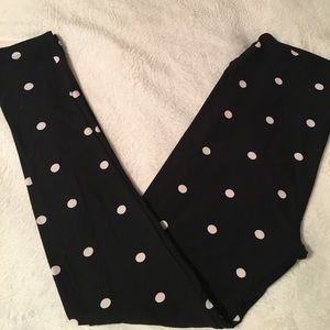 Major Unicorn Lularoe OS black and white leggings