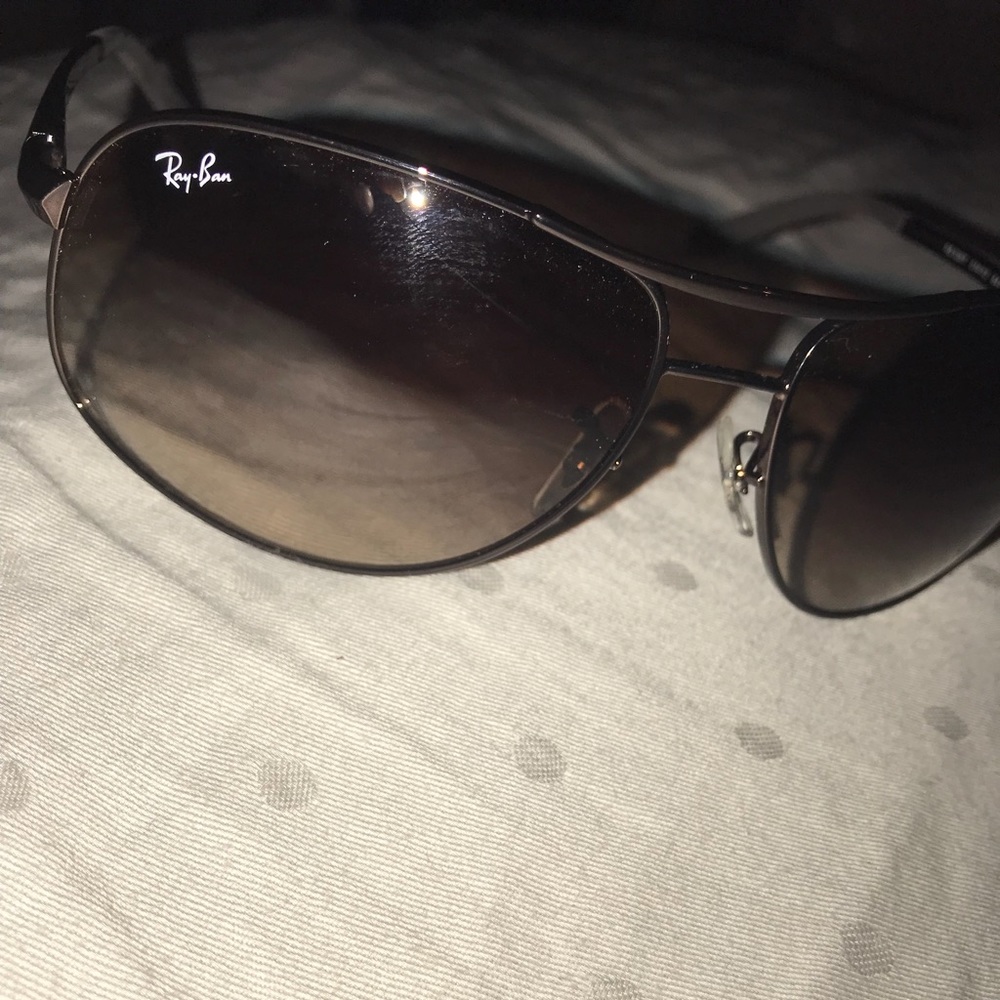 Ray Bans - Picture 3 of 5