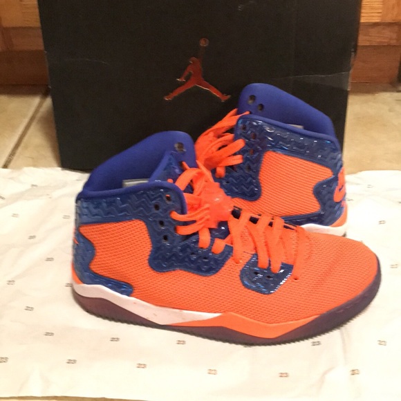 Nike Men’s Air Jordan Spike Forty - Picture 3 of 8