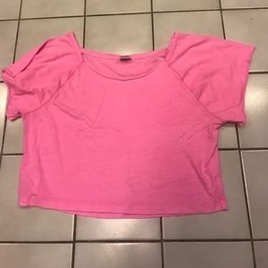 PINK lightweight top/ cropped top