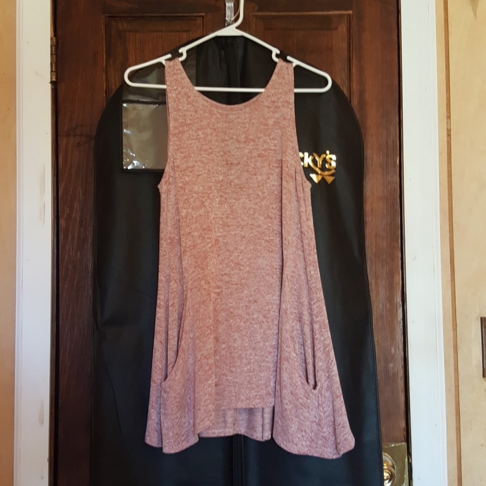 Long soft maroon/white shirt