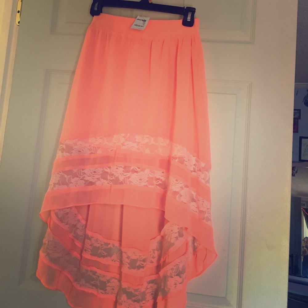 NWT High low skirt