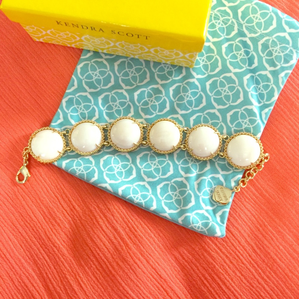 KS Ailee Bracelet