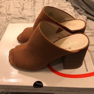 Brown Kenneth Cole Mules