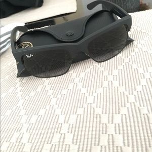 matte black ray-bans