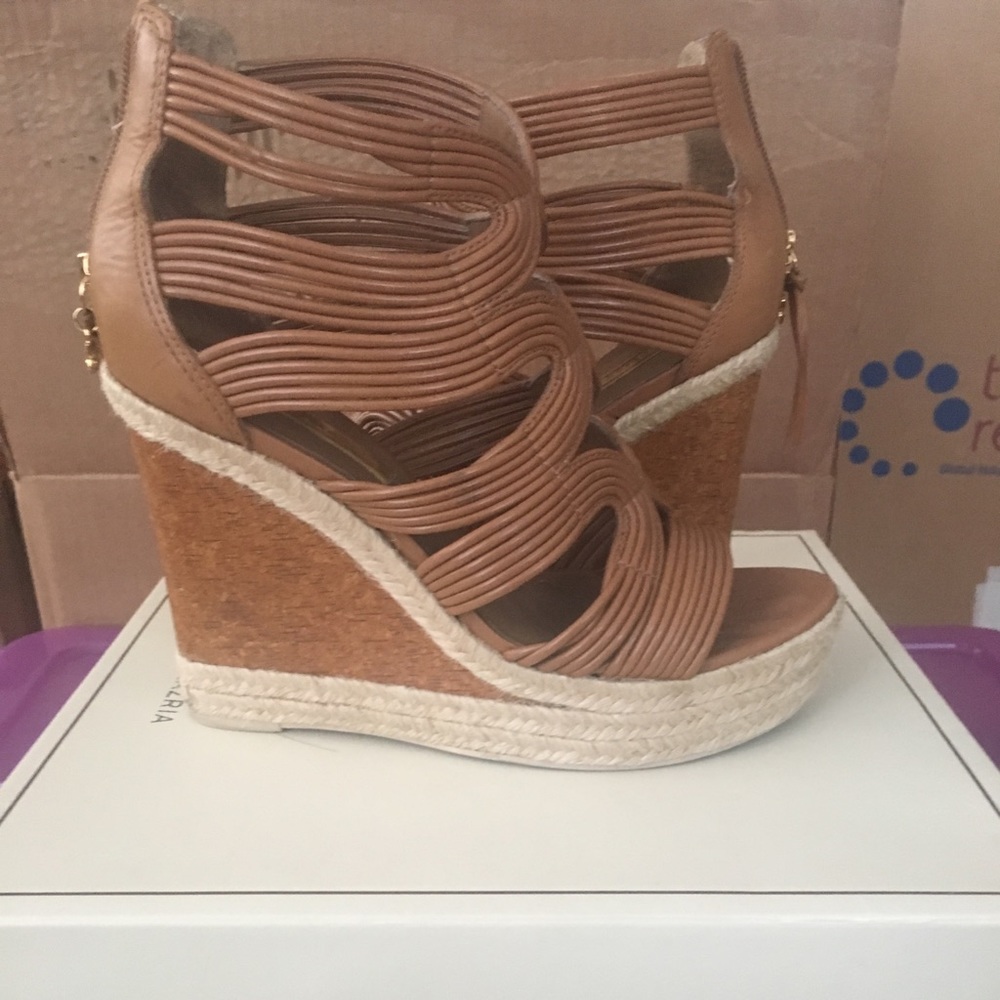 Wedge sandals