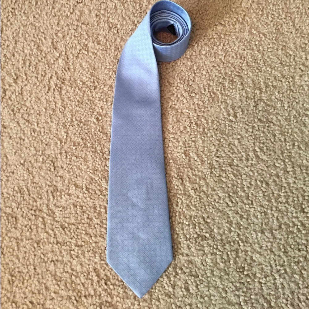 Light Blue Diamond Pattern Pierre Cardin Tie