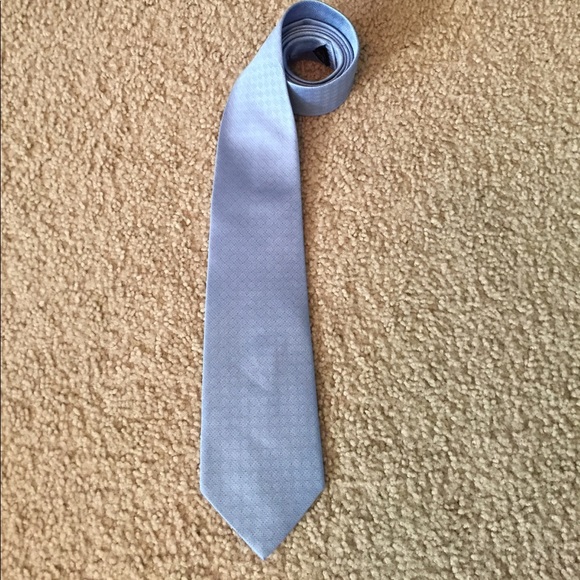 Light Blue Diamond Pattern Pierre Cardin Tie - Picture 1 of 2