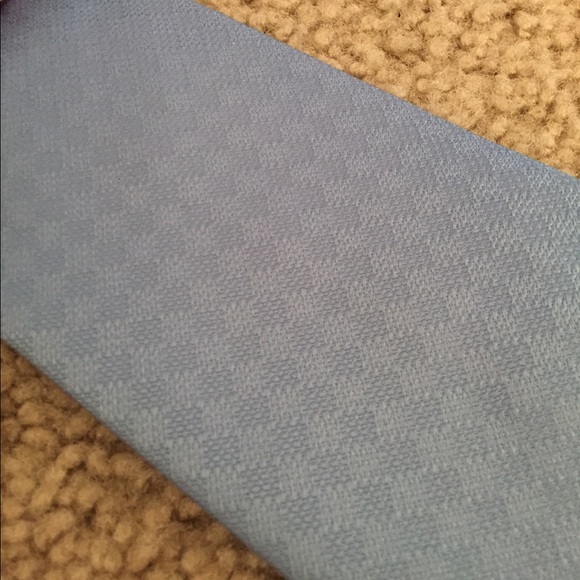 Light Blue Diamond Pattern Pierre Cardin Tie - Picture 2 of 2