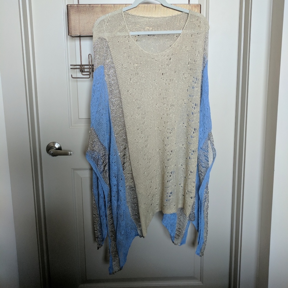 ⭐️ Chico’s Shawl