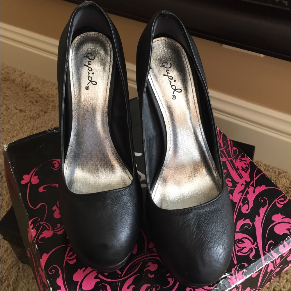 Basic black platform pump - Picture 2 of 7