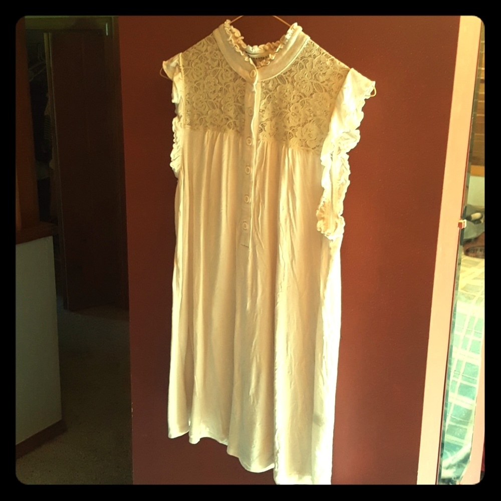 White Vintage Style Tunic