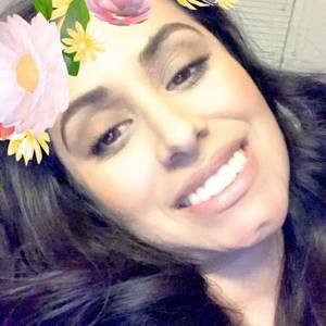 Meet your Posher, Consuelo