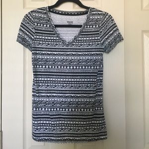 V-Neck shirt