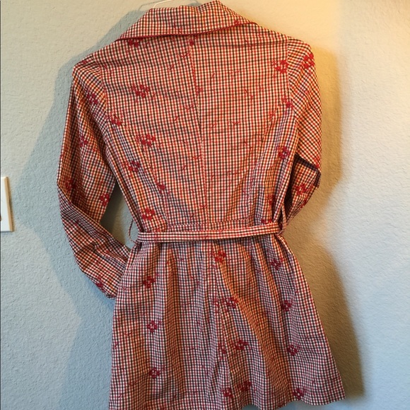 Better B. Trench coat. - Picture 2 of 2