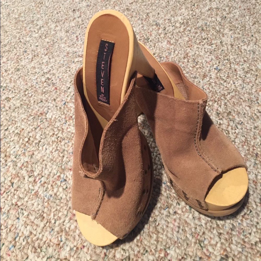 Steven by Steve Madden Suede Heels