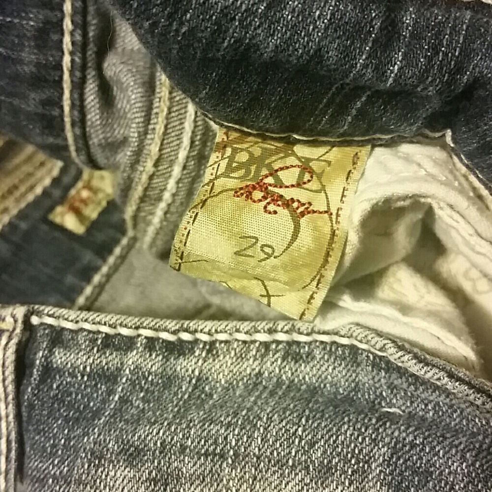 Bke Capris - image 5