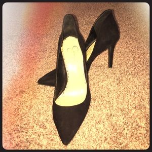 Jessica Simpson black pumps