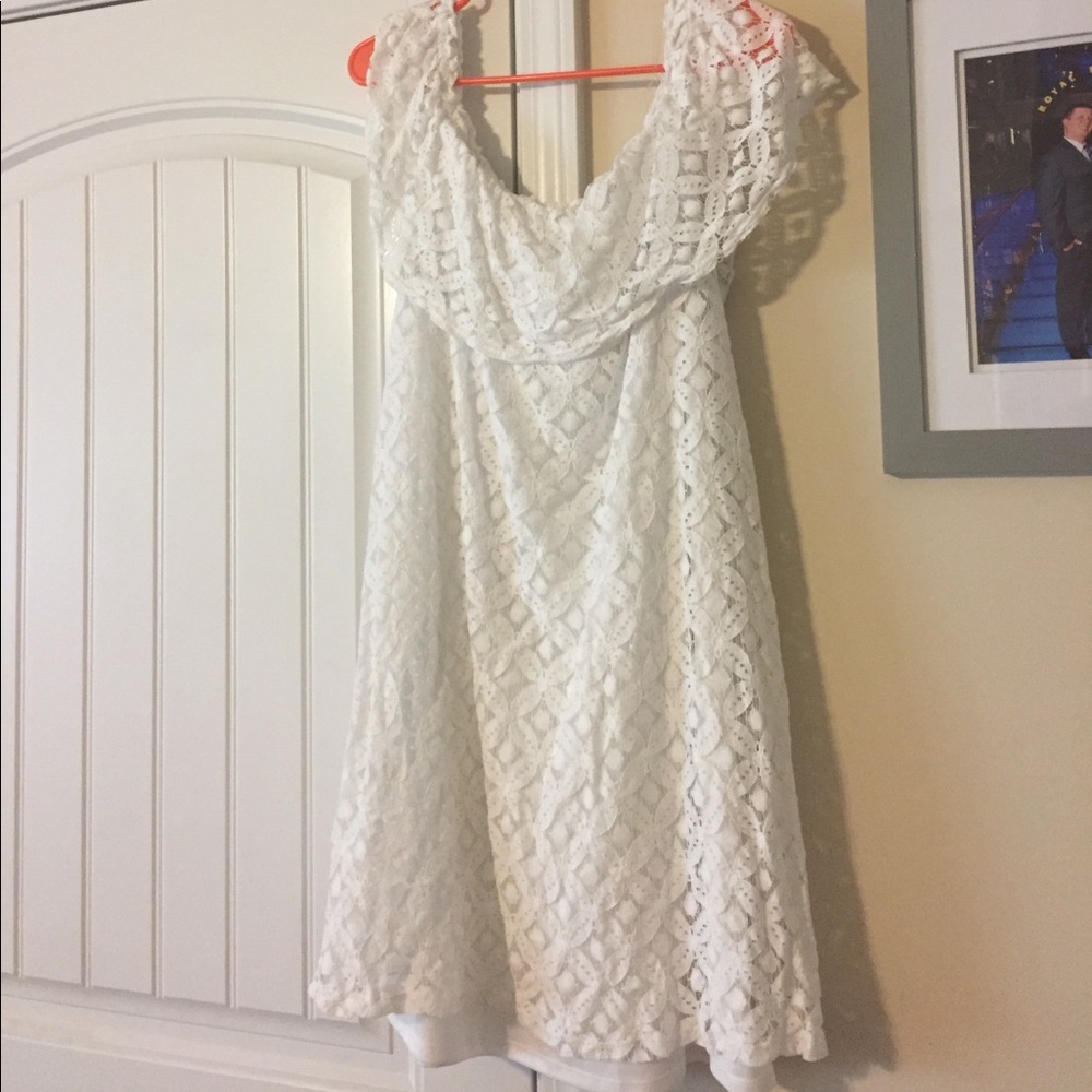 White lace dress (OTS optional)