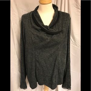Vera Wang Sweater w/ Pockets and Zipper