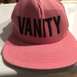 Jeffree star hat