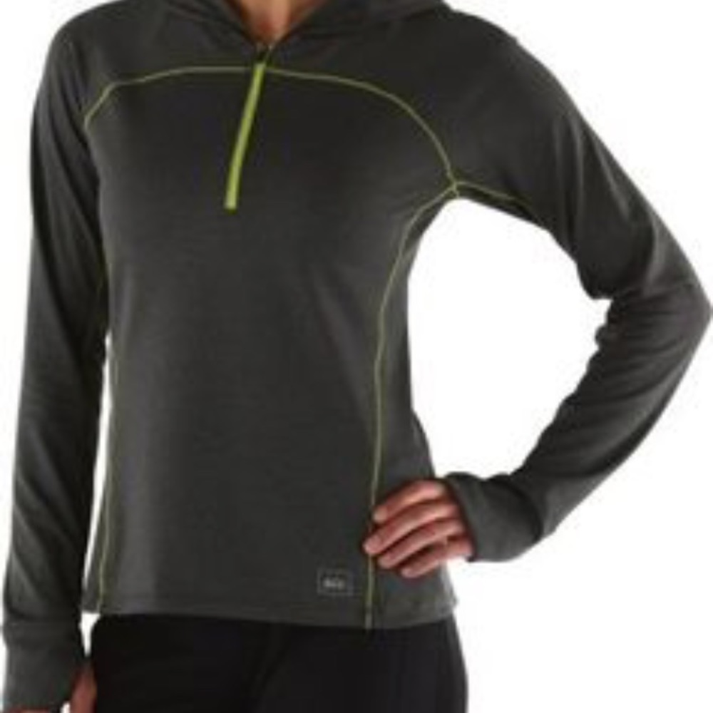 REI HALF ZIP SWEATSHIRT