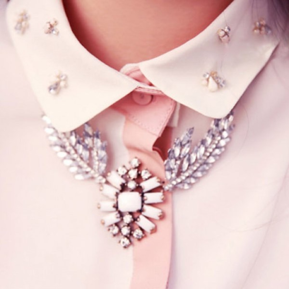 Crystal Wings Necklace - Picture 2 of 7