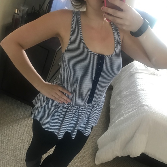 Kimchi Blue tank from Urban Outfitters - Picture 1 of 4
