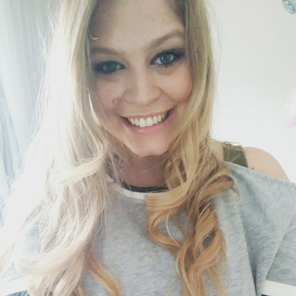 Meet your Posher, Kecia