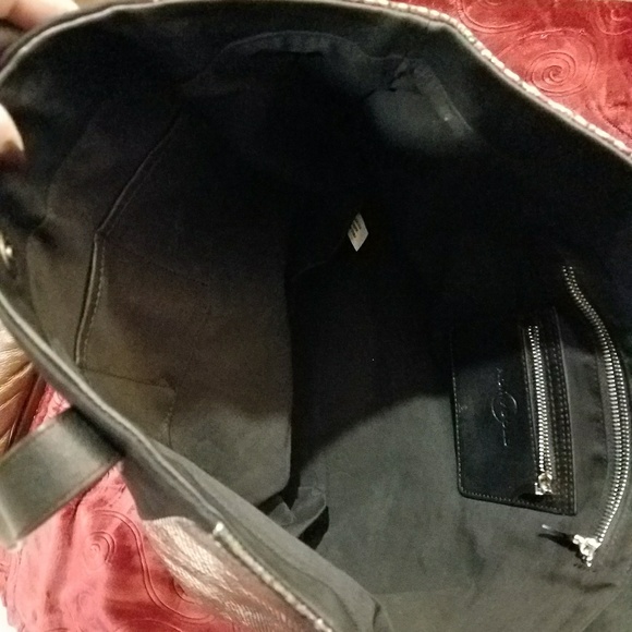 RomyGold ~ Iridescent Snake-Embossed Tote - Picture 5 of 8